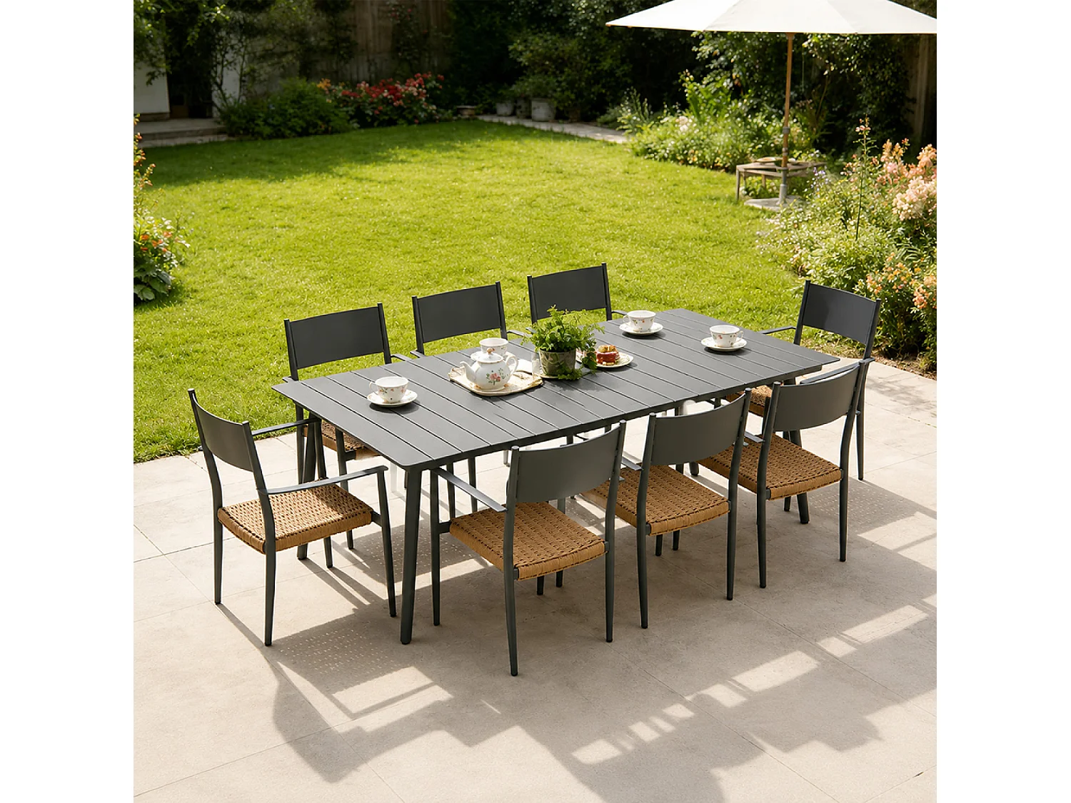 Ensemble table de jardin 200 cm et 8 fauteuils gris foncé effet rotin CANBERRA