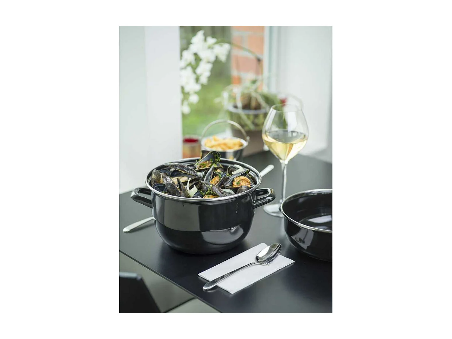 Cosy & Trendy 111.018 Schwarzer Edelstahl Moules Topf 1,2 KG/2,8L Induktionsgeeignet