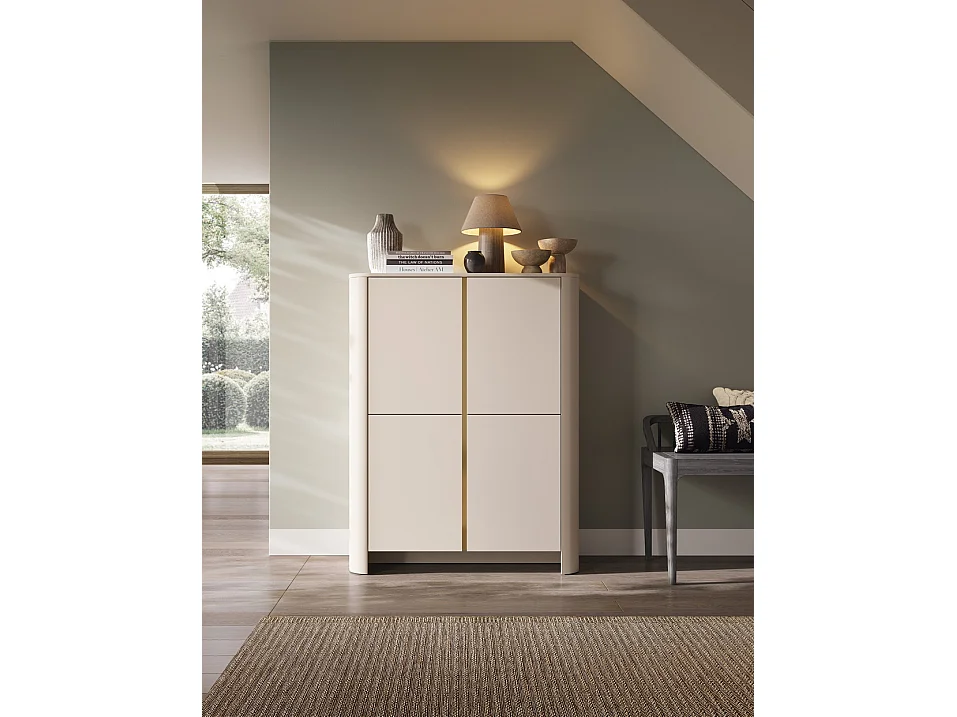 Hoge commode 130 cm Mezzano, vierdeurs, voor de woonkamer - kasjmier commode