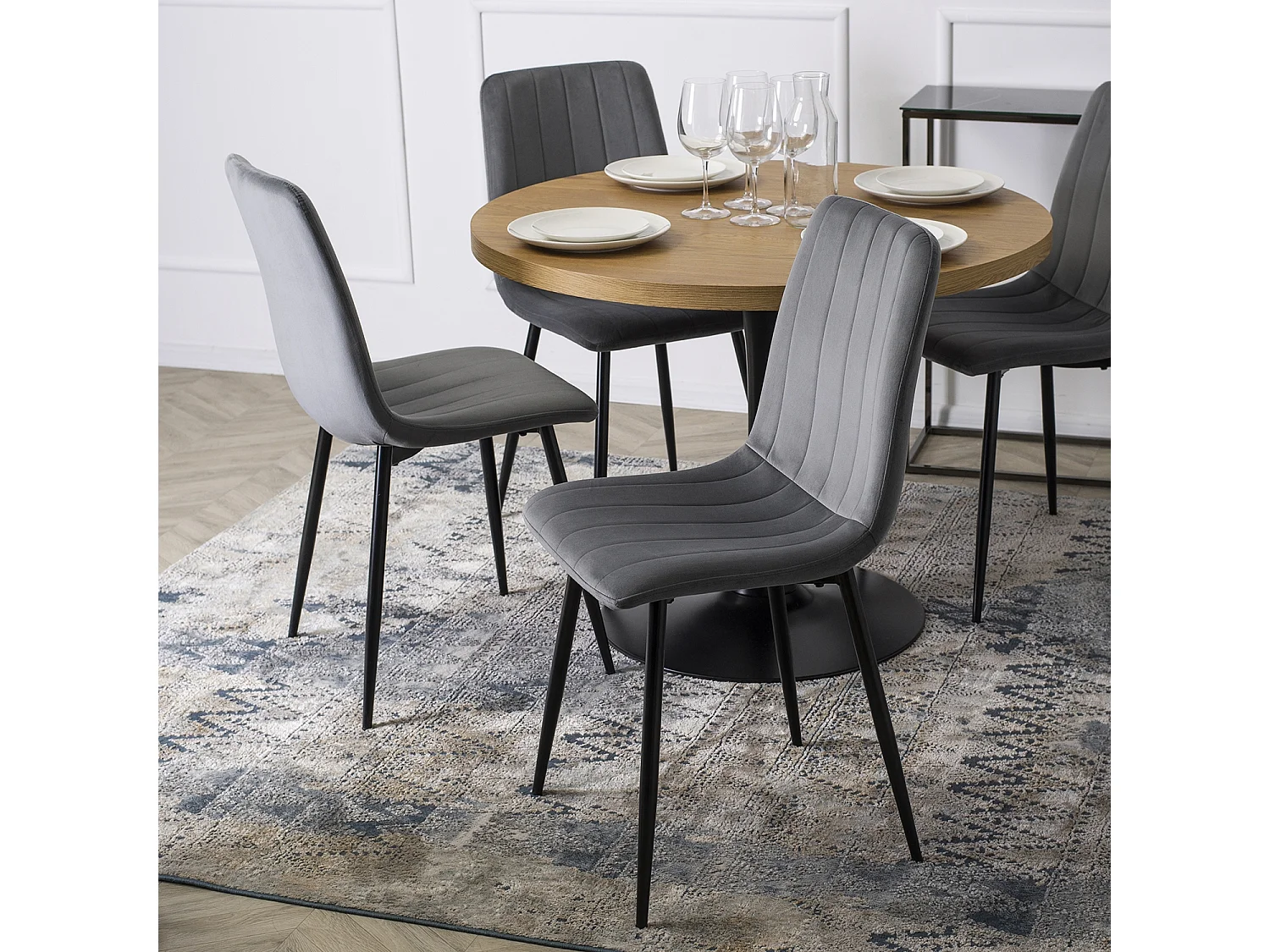 Table en lino, 100 cm en chêne doré avec des pieds noirs