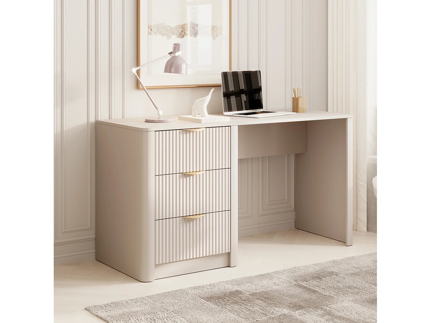Bureau Flore met 3 Laden, Geroffelde Fronten en Gouden Details - Beige en Goud