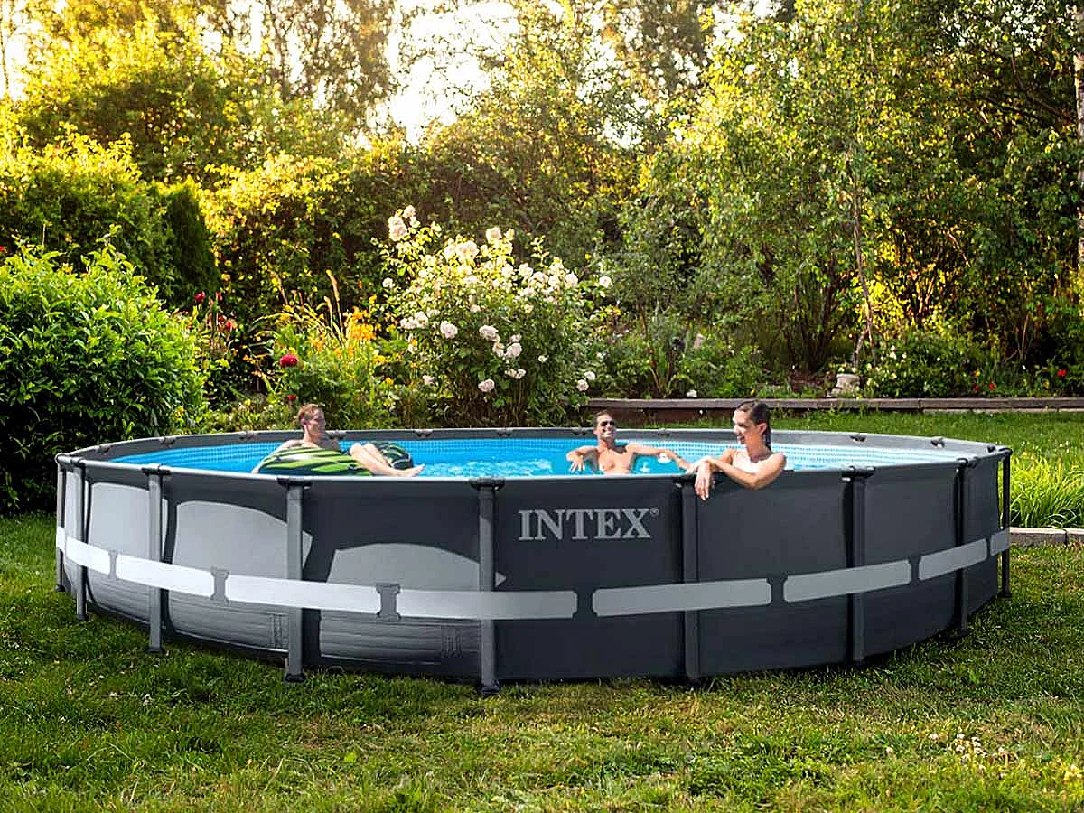 Intex Ultra XTR Frame Ronde Tubulaire Zwembad 6,10 x 1,22 m Kit Compleet met Zandfilter en Accessoires