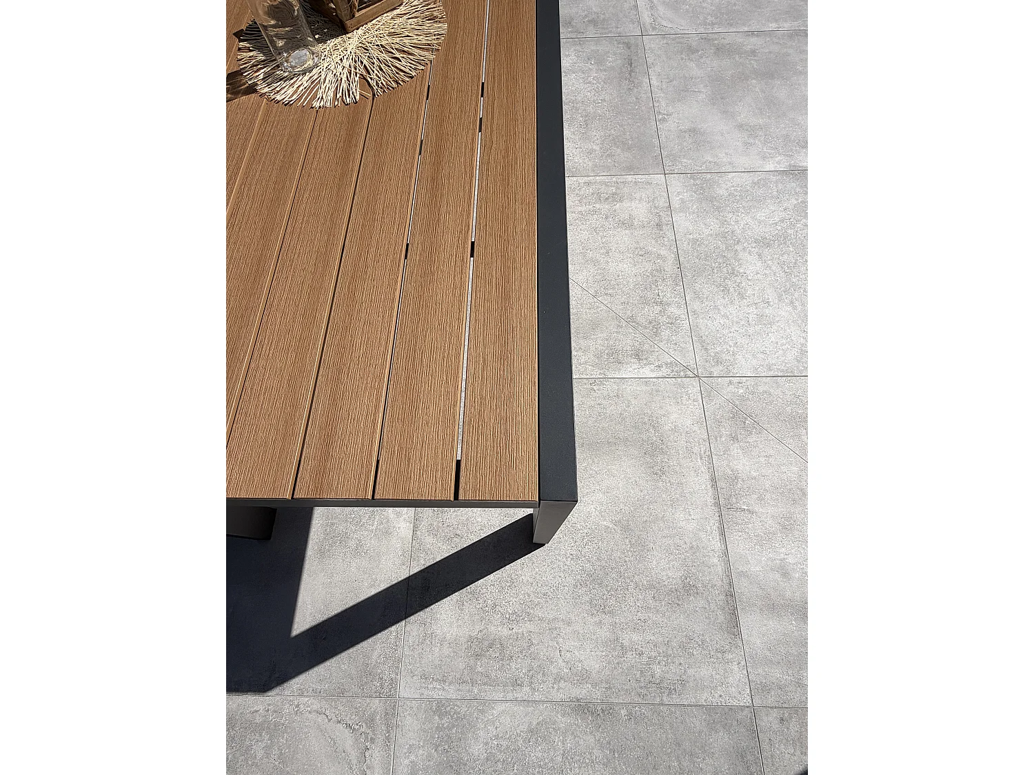 Table de jardin en alu plateau polywood aspect bois - Gris anthracite - TONGA