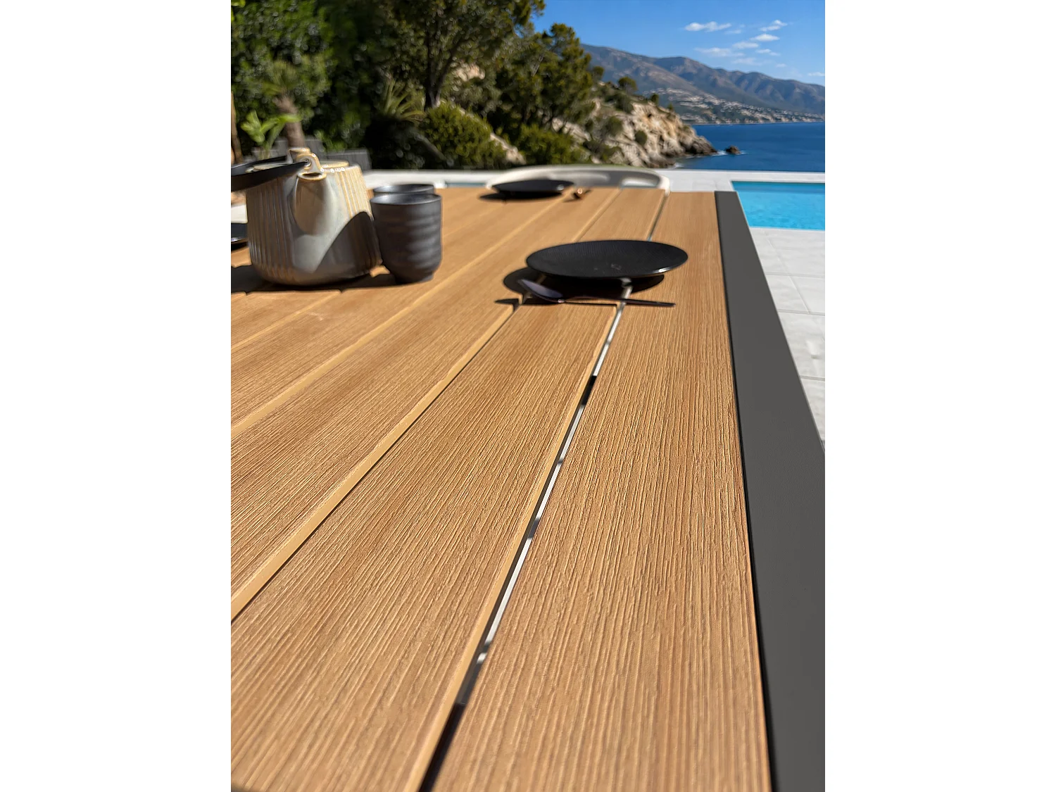 Table de jardin en alu plateau polywood aspect bois - Gris anthracite - TONGA