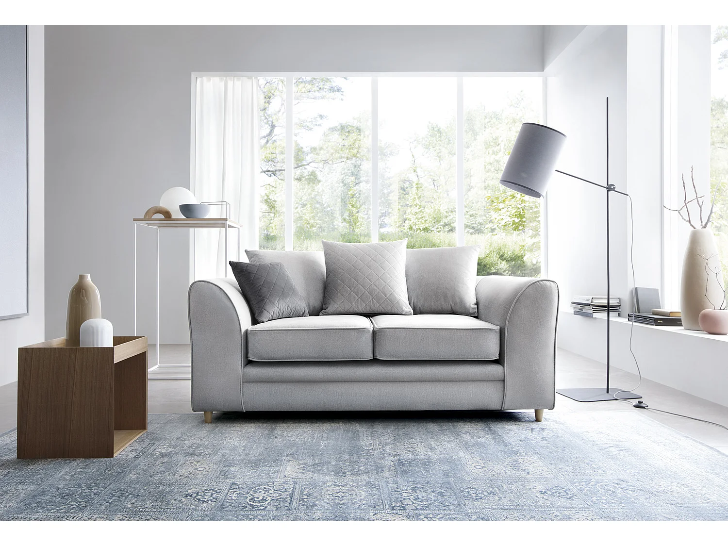 Chicago Velvet 2 Seater Sofa in Light Grey