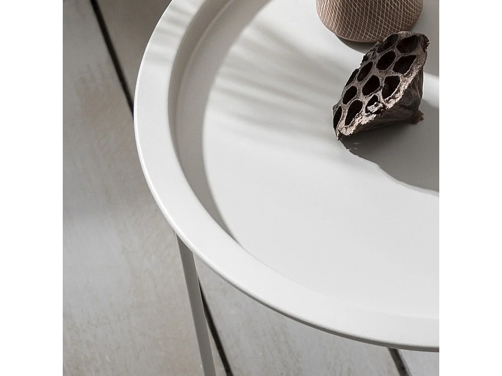 Noa & Nani Modern Mink Metal Side Table