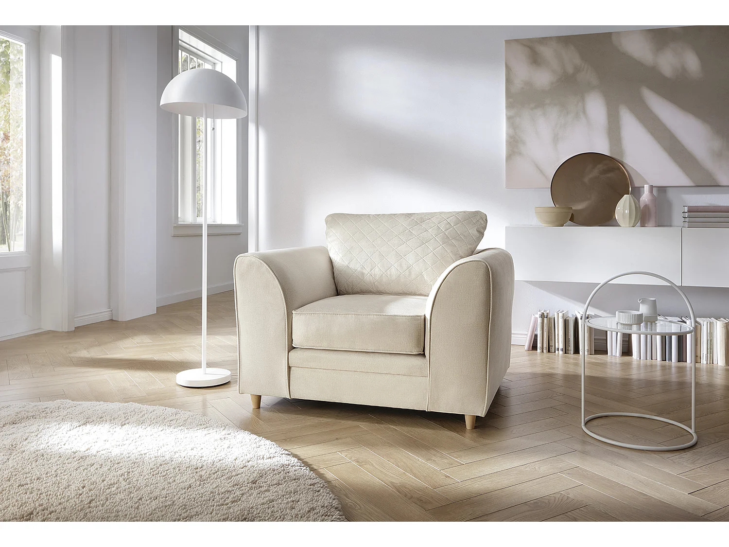 Chicago Velvet Armchair in Cream
