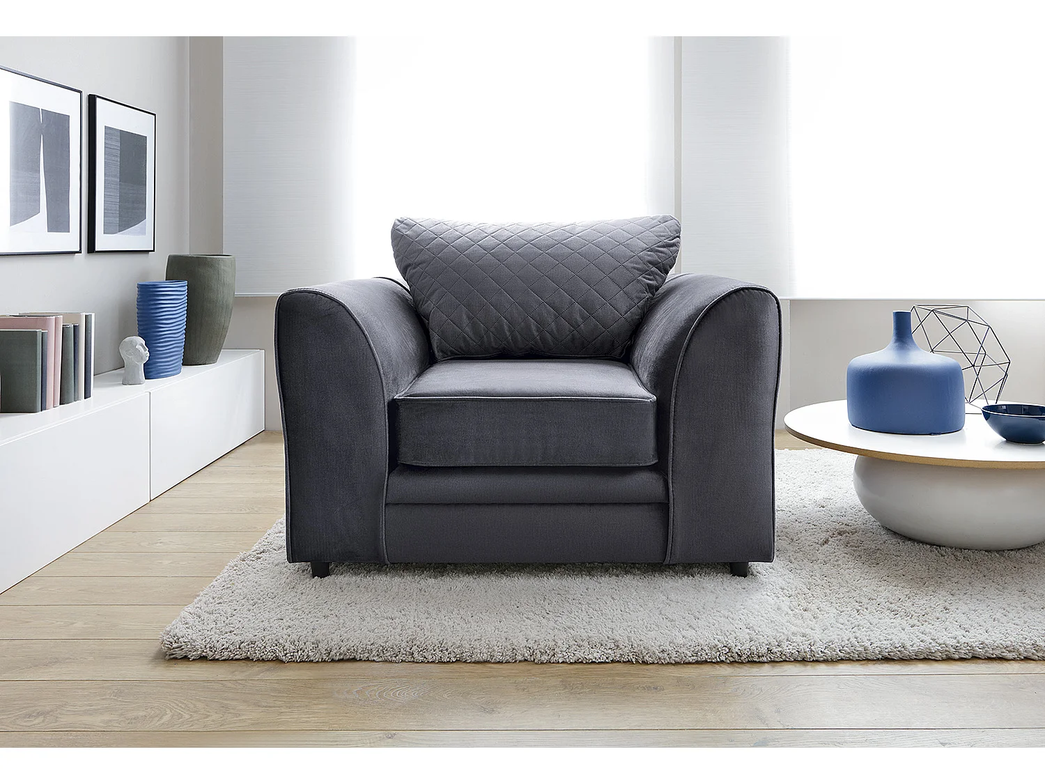 Chicago Velvet Armchair in Dark Grey