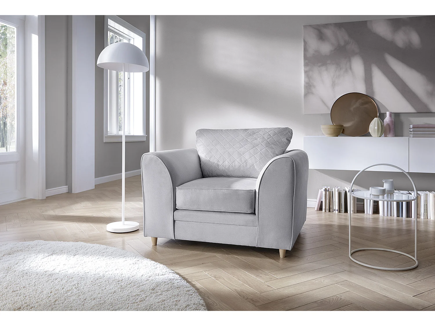 Chicago Velvet Armchair in Light Grey