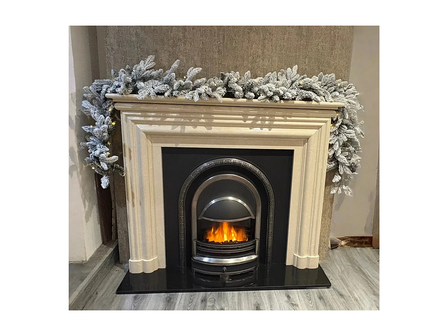 270cm Premium Mixed branch prelit Snow filled Christmas Garland - with timer