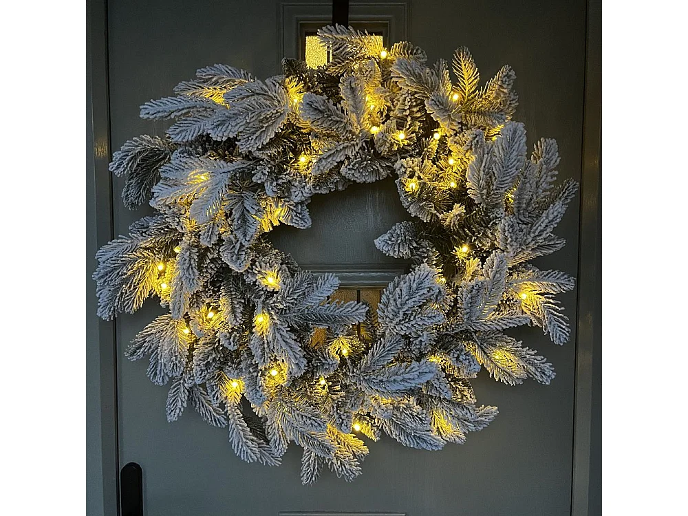 60cm Premium Mixed branch prelit Snow Flocked Christmas Wreath - with timer