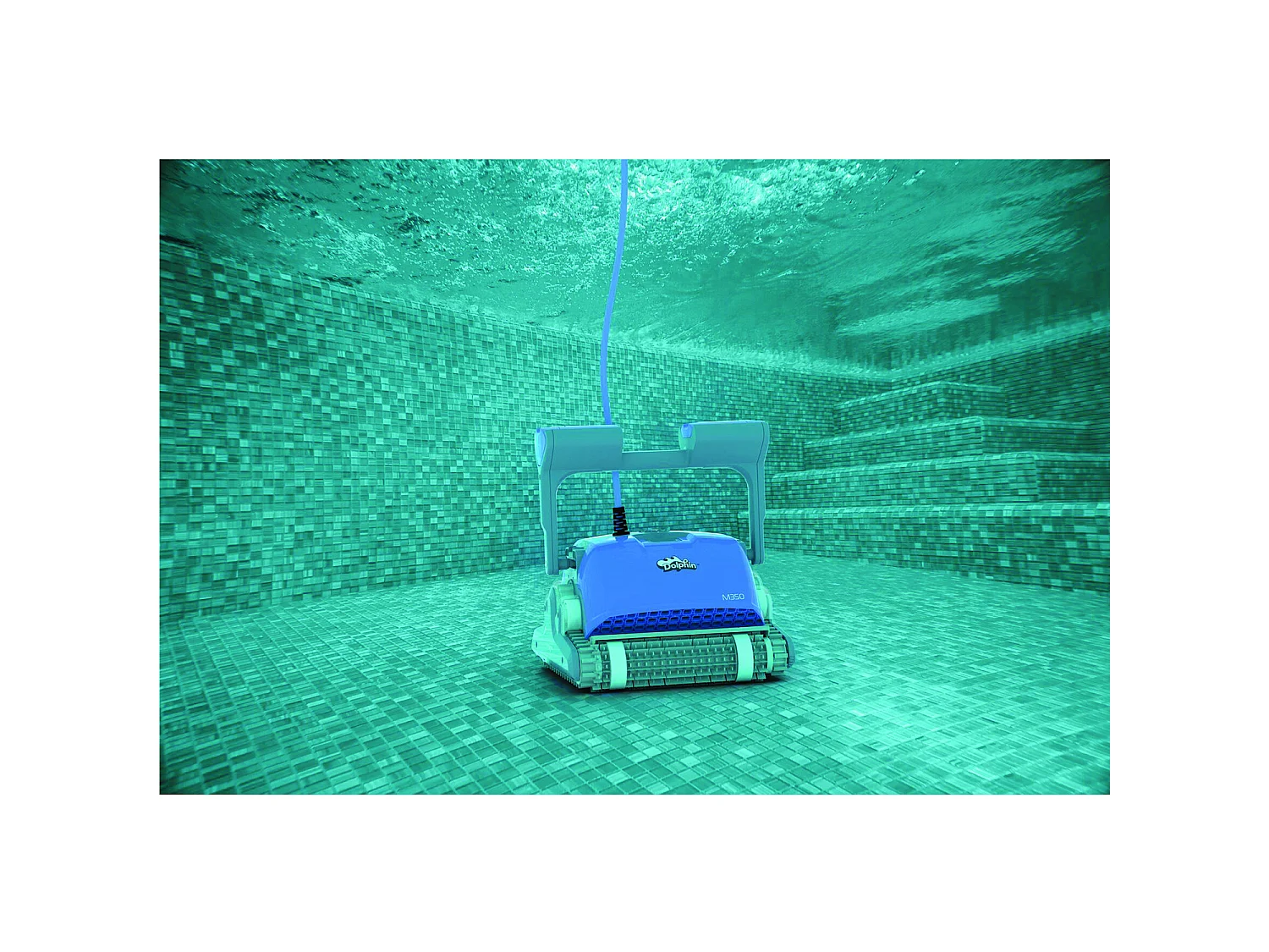 Dolphin Robot electrique de piscine fond, parois et ligne d'eau - M350