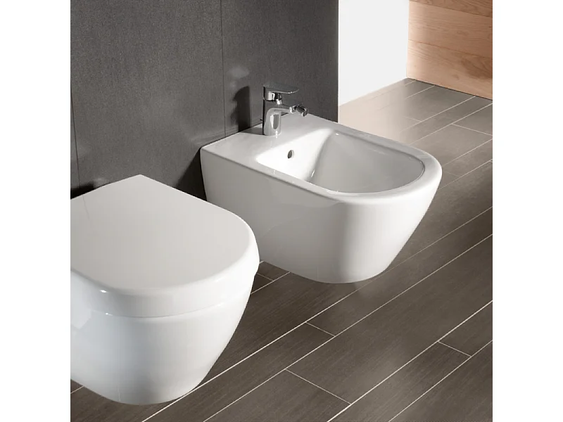 Pack bidet suspendu VILLEROY & BOCH Subway 2.0 + Bâti-support sol et mur Vi-connect