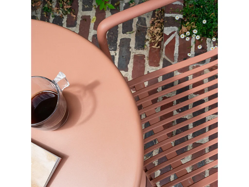 Table ronde de jardin en acier Terracotta PALOMA