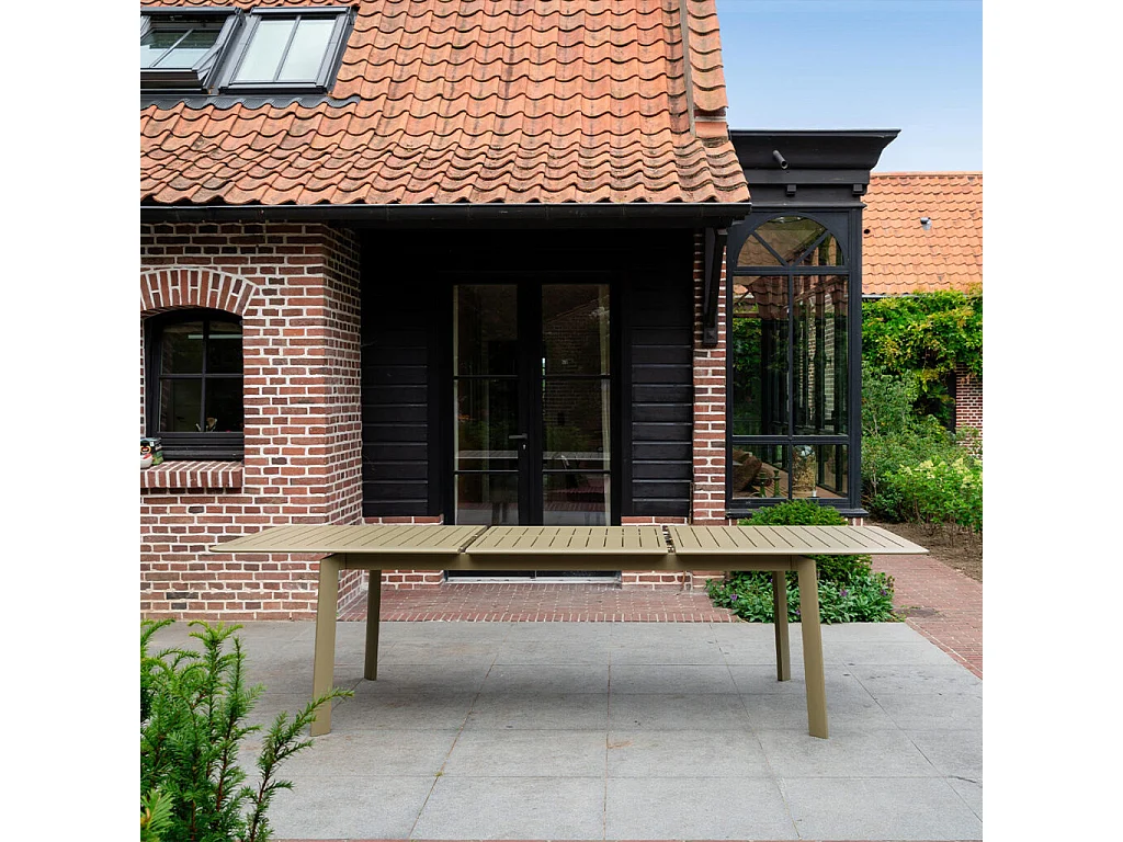 Table extensible de jardin 6/10p avec système papillon en aluminium Kaki clair HAVANA