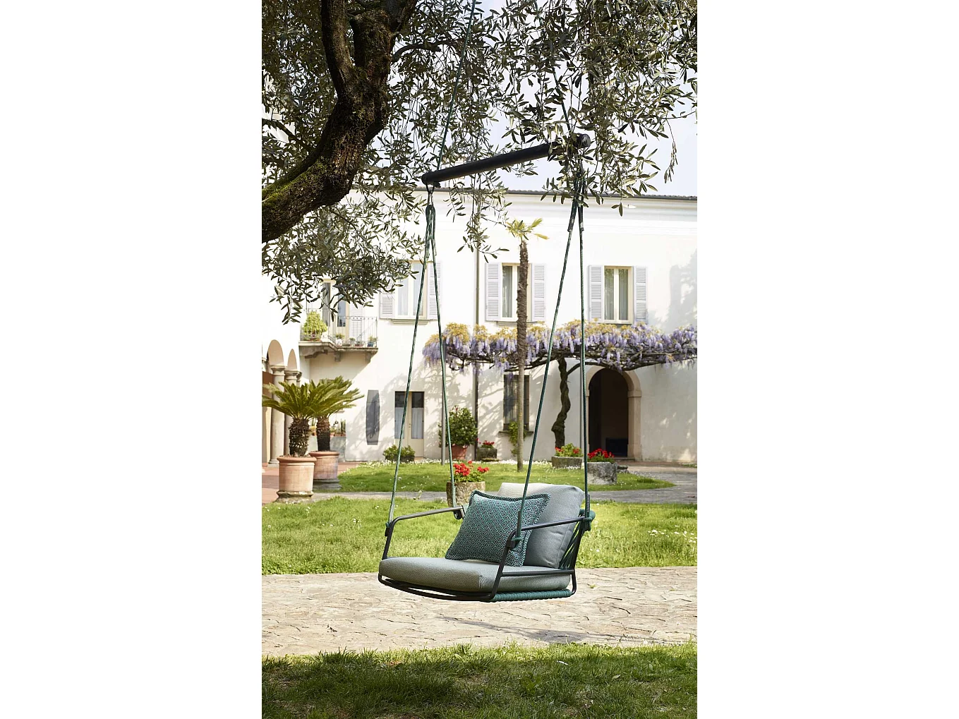 Balancelle design de jardin Lisa