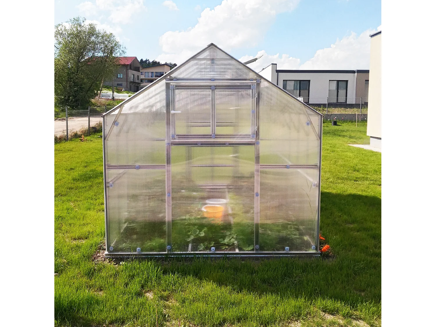 Serre en polycarbonate KLASIKA HOUSE PREMIUM 2,35x4,12m 9,68m² - Pack 8 accessoires inclus