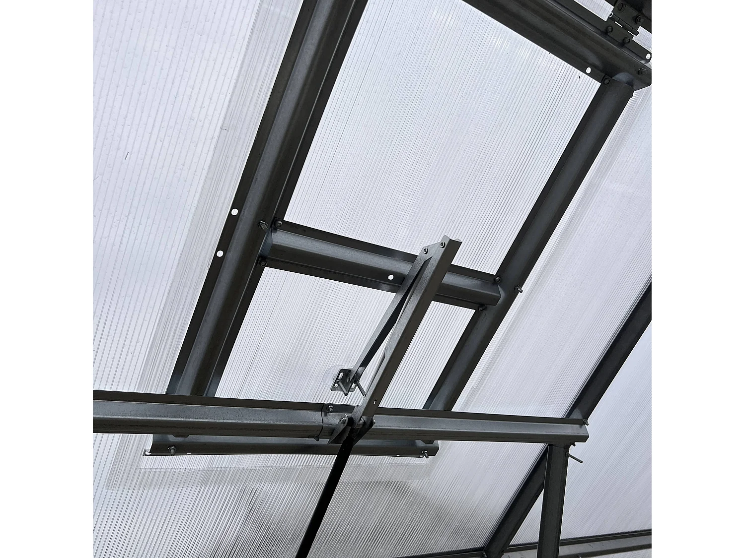 KLASIKA DROP Gewächshaus Dachfenster mit automatischem Öffner und Polycarbonat-Beschichtung