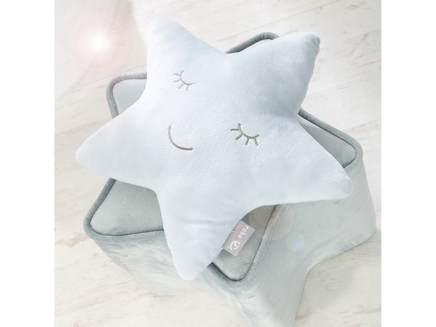 Almohada de Peluche Estrella Azul Suave para Niños | Colección Estilo Roba