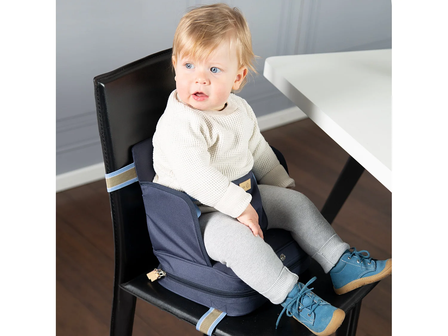 Asiento Elevador Portátil Azul para Bebés de 6 a 36 Meses | Silla Alta Segura y Cómoda para Viajar