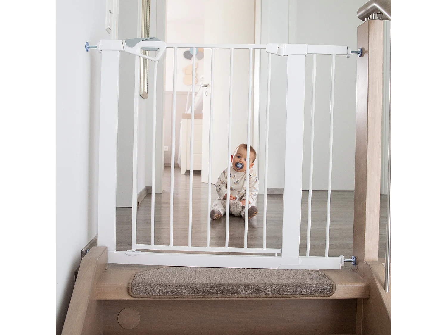 TÜRSCHUTZGITTER easySafe+ zum Klemmen - 75 - 82 cm