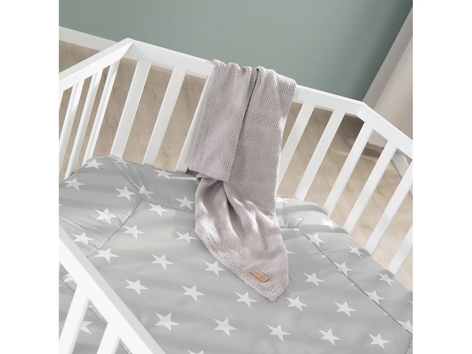 Parque de juegos de madera de 6 lados Little Stars con altura ajustable y ruedas