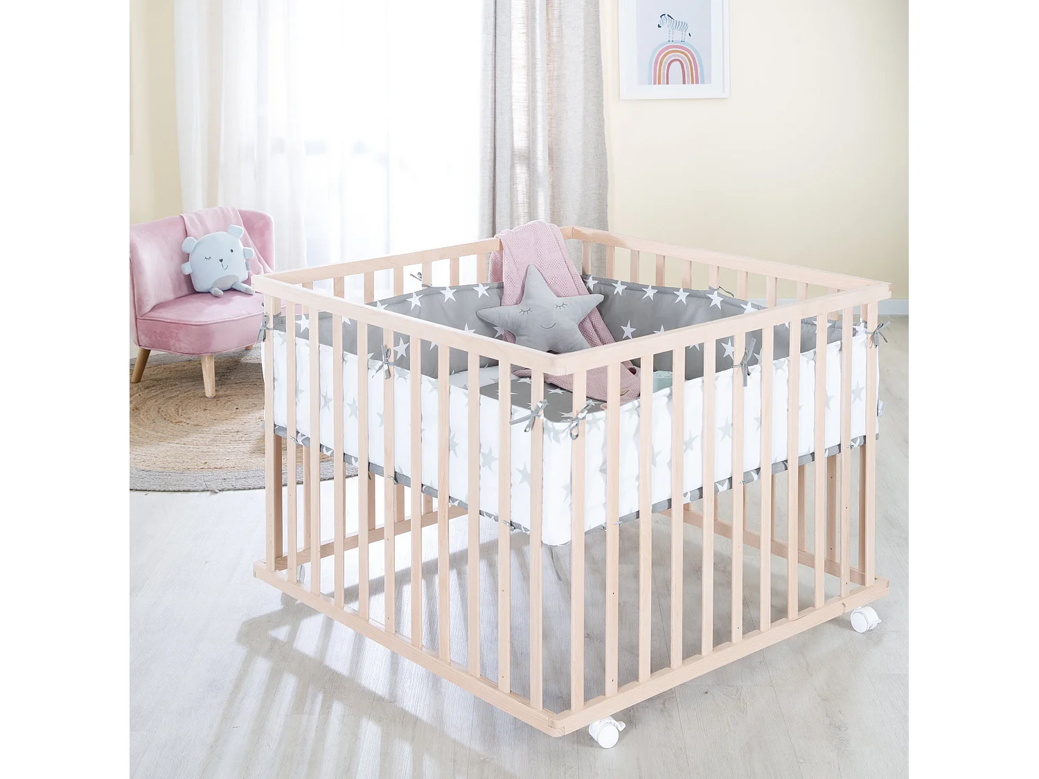 Parque de juegos Roba Little Stars 100x100 cm de madera de haya biológica con diseño textil