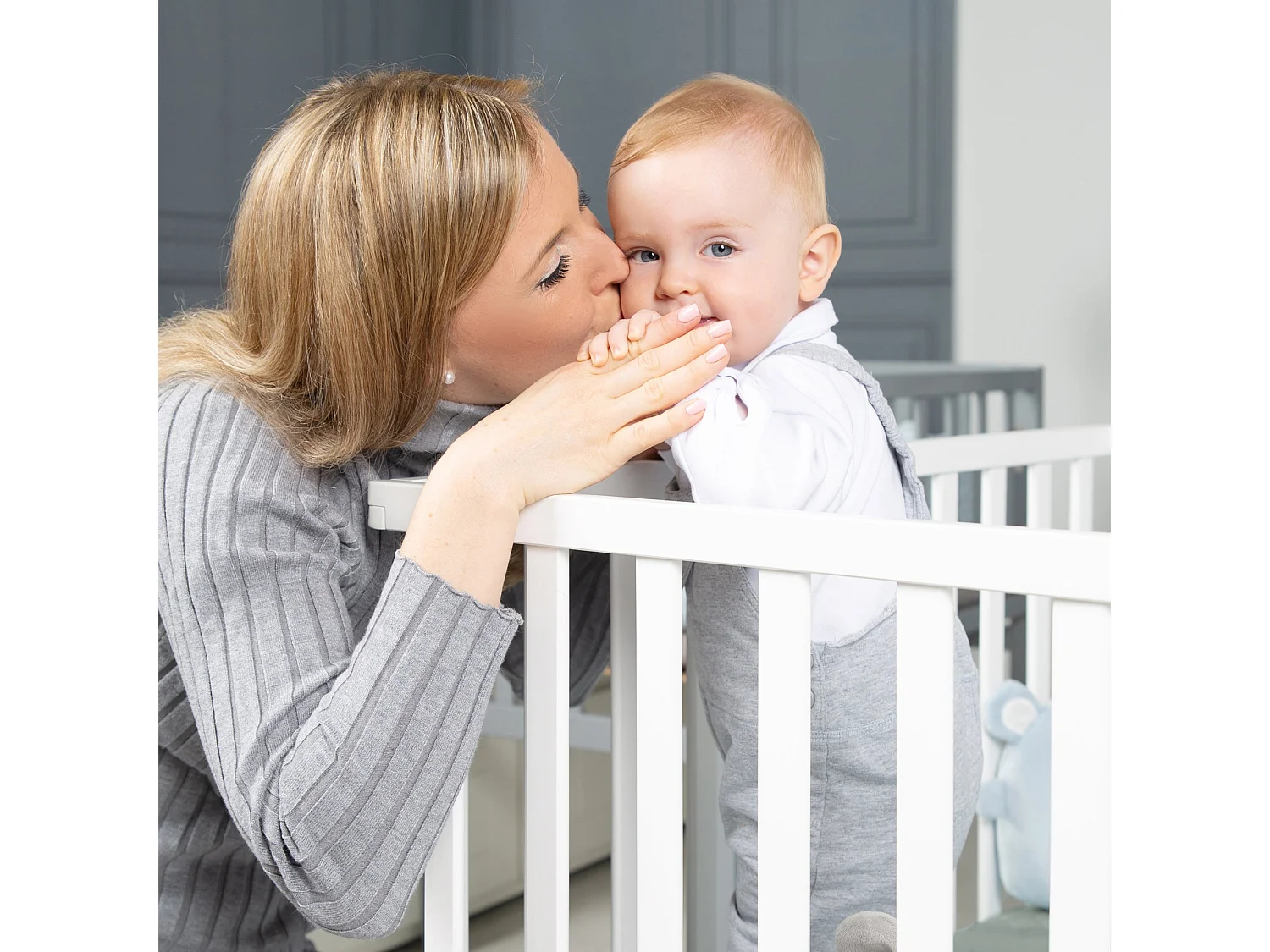 Recinto per bambini bianco roba Style a 6 lati con inserto imbottito verde e 6 ruote con freno