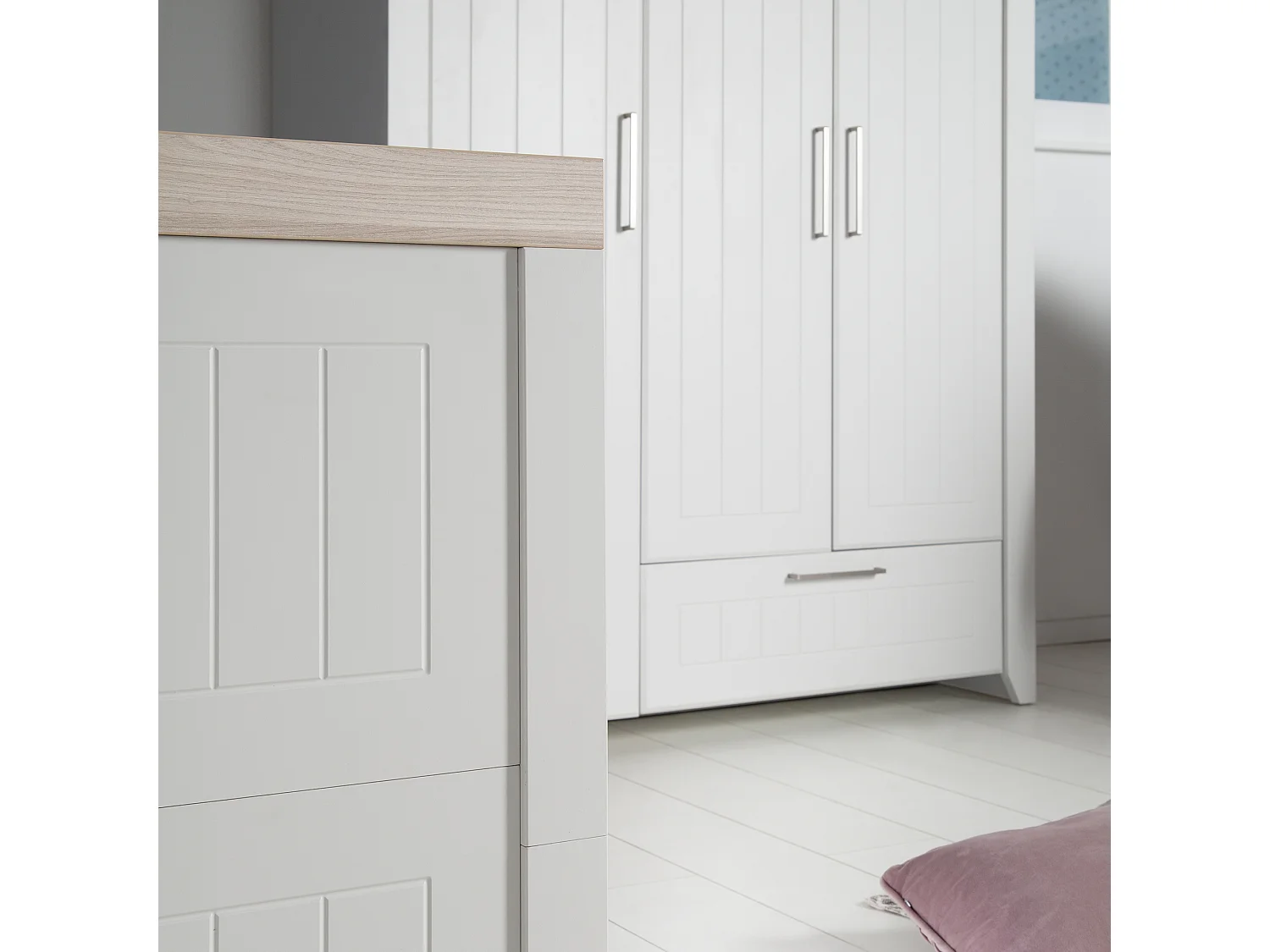 Lit Bébé et Junior Convertible Roba Helene - Luna Elm/Gris Clair, 3 Niveaux de Hauteur, Bois Solide, Design Moderne