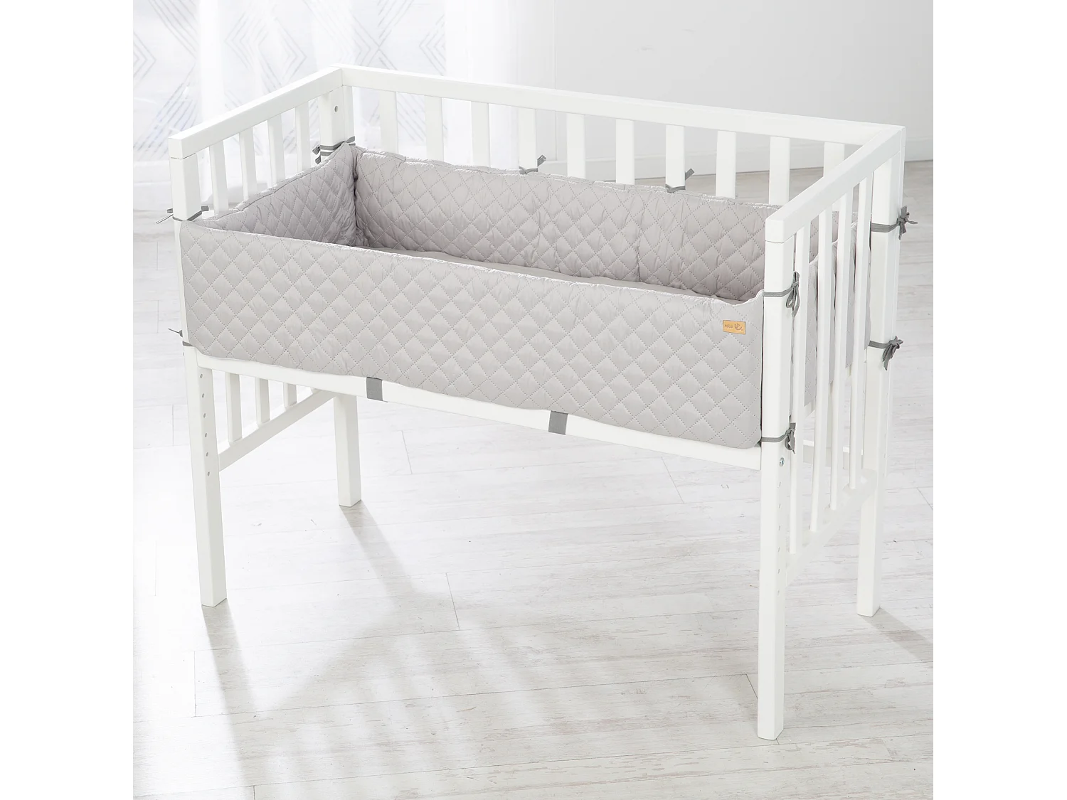 Lit Bébé Latéral Blanc roba Style 2en1 avec Barrière de Sécurité et Matelas 45x90cm