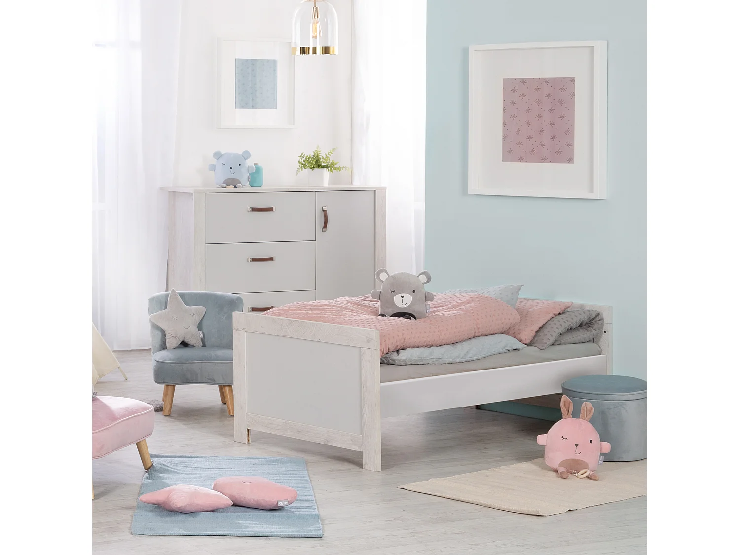 Ensemble de mobilier pour bébé moderne en 2 pièces Mila en finition gris clair et chêne blanc
