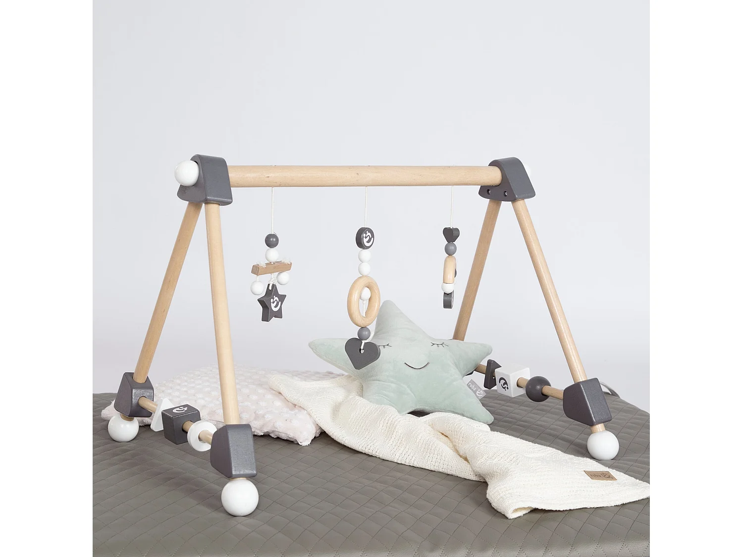 Babyspielzeug Spieltrapez Aktiv