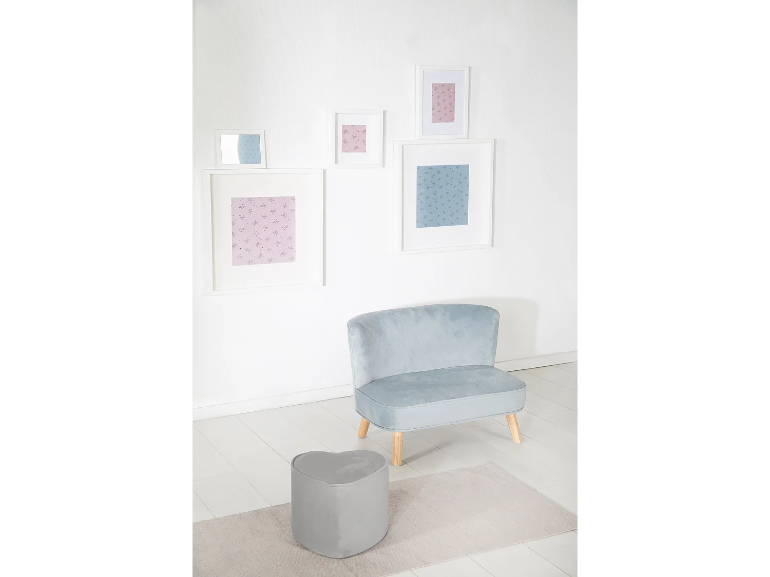 Kinderhocker in Herzform