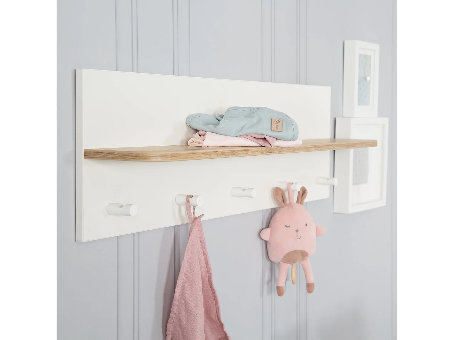 Roba Ava Perchero de Pared con Estante 90cm Roble Artesanal - Ideal para Habitación de Bebé o Niños