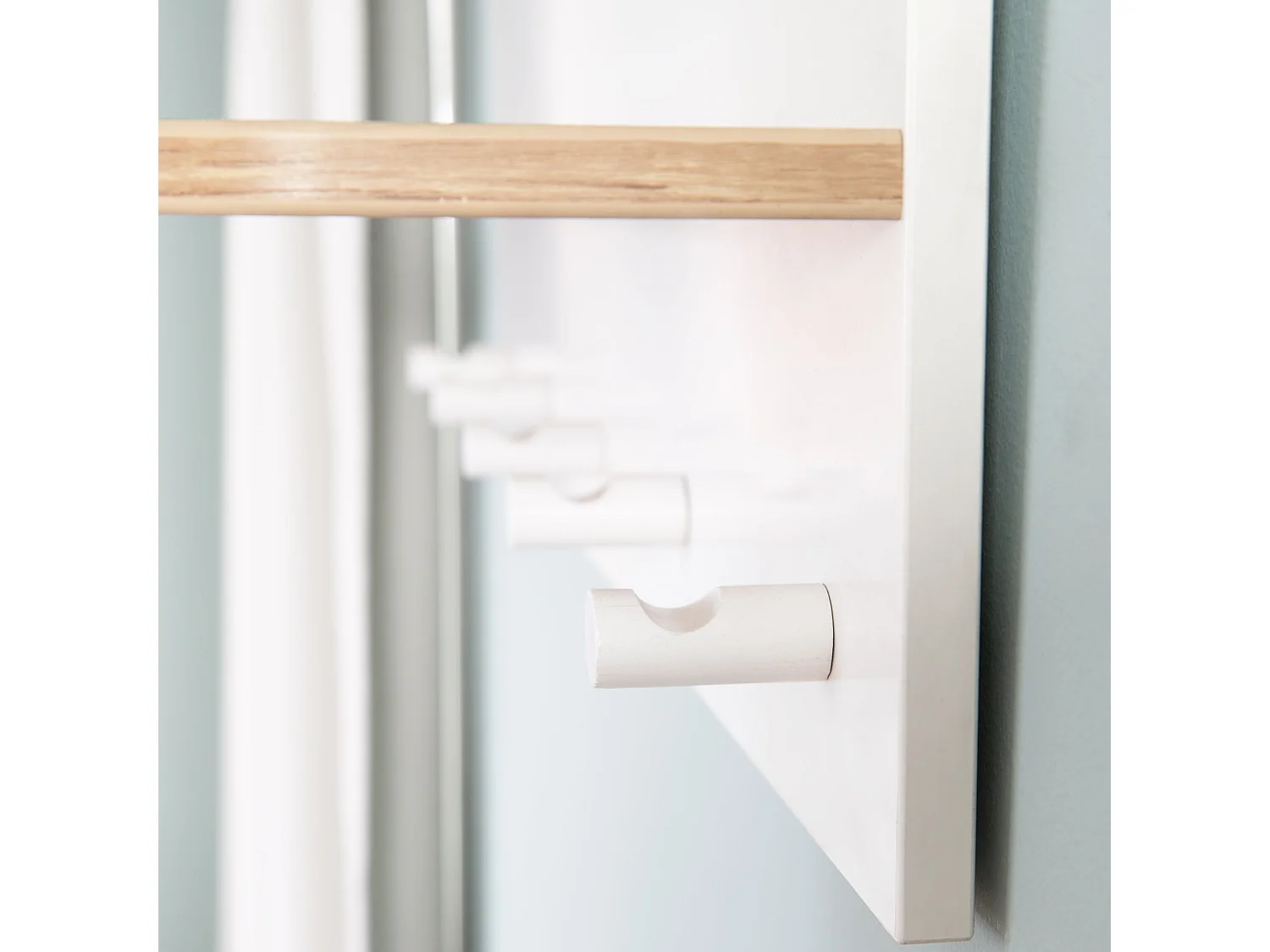 Roba Ava Perchero de Pared con Estante 90cm Roble Artesanal - Ideal para Habitación de Bebé o Niños