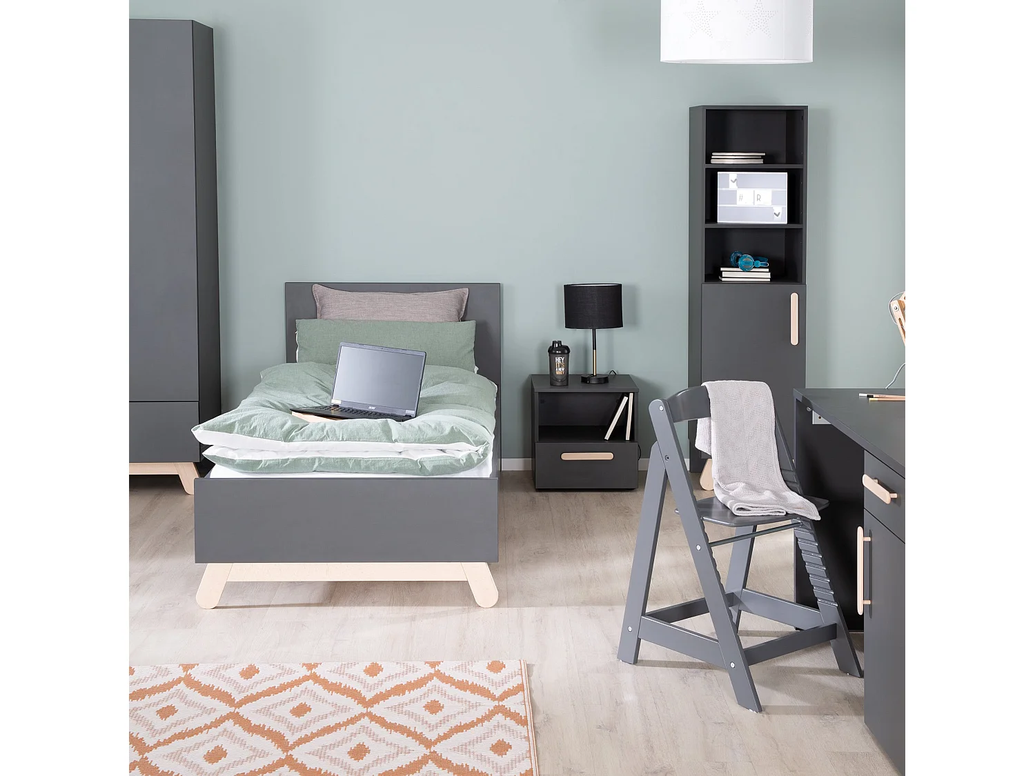 Lit pour Adolescents Roba 'Jara' Gris Anthracite 90x200 cm avec Pieds en Véritable Bois de Hêtre