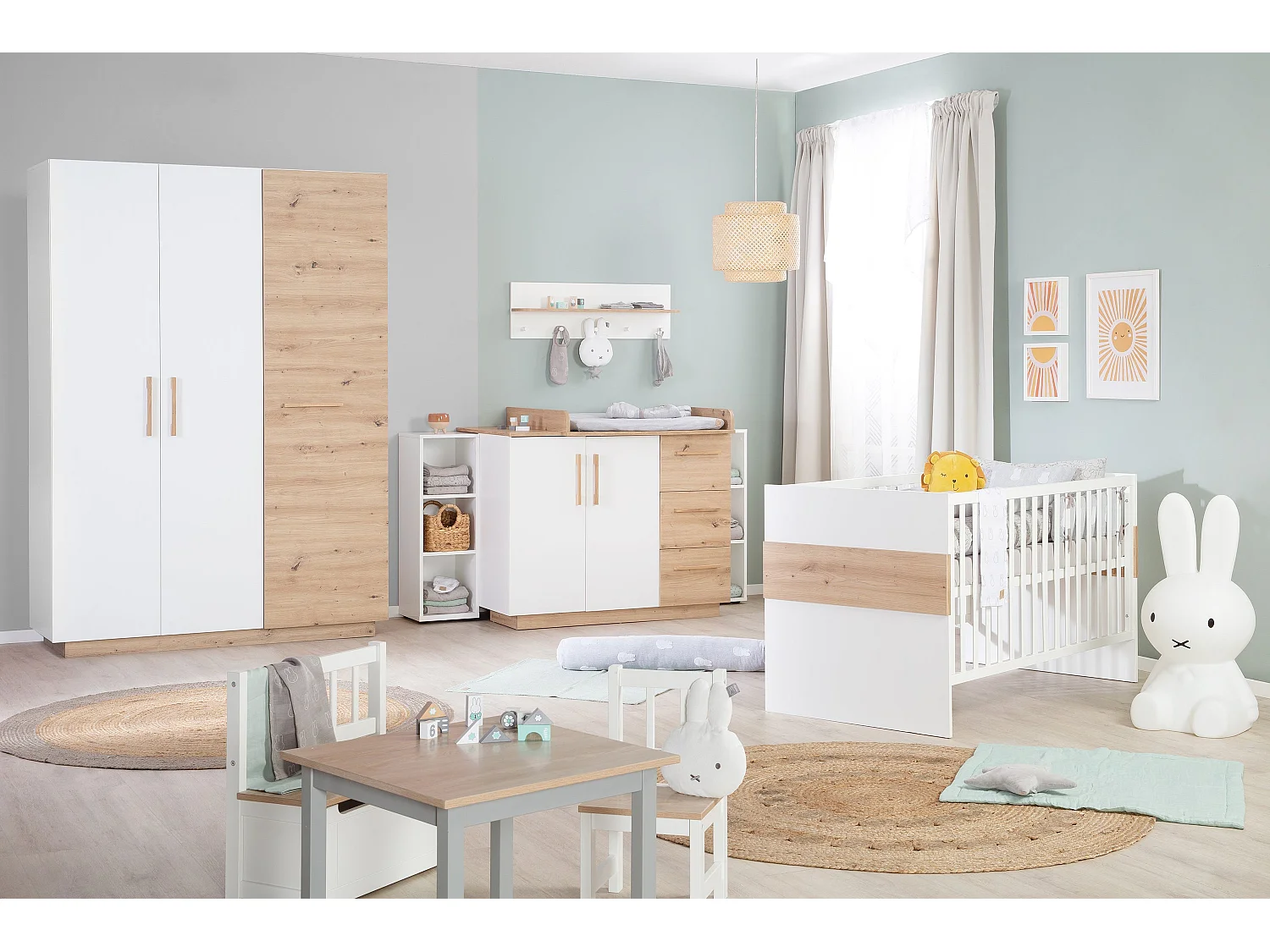 Armario blanco moderno de 3 puertas Lion con acentos de roble artesanal para habitación de bebé o niños