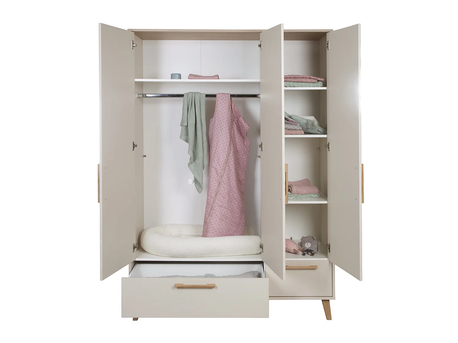 Armario para bebé de 3 puertas Jil Virginia Chestnut & Cashmere