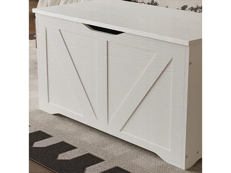 Grande cassapanca in legno bianca per la biancheria da letto in stile loft, 80 cm