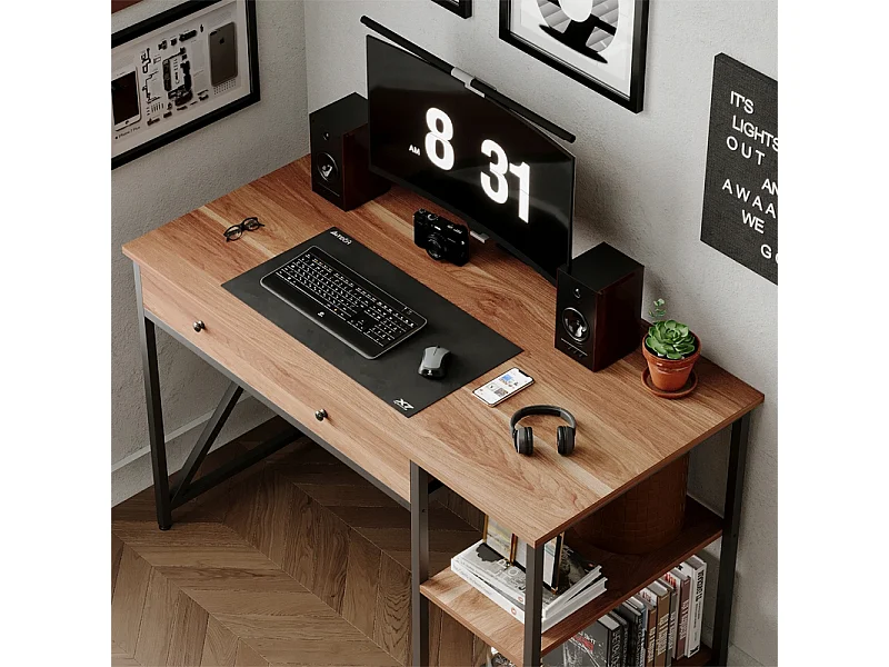 Industrieel loft-computerbureau in lichtbruin met lade en planken, 120 cm