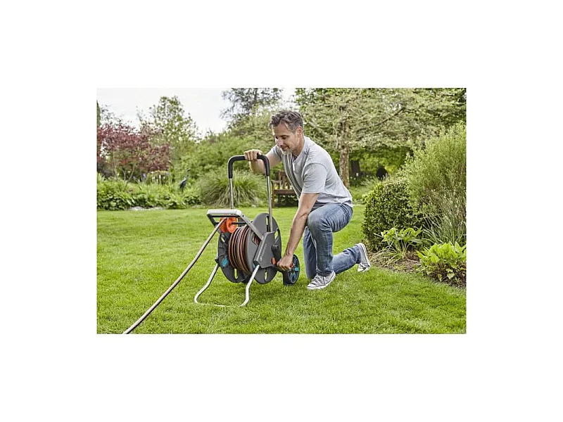 Dévidoir sur roues GARDENA CleverRoll L pour tuyaux jusqu'à 100 m gris et rouge