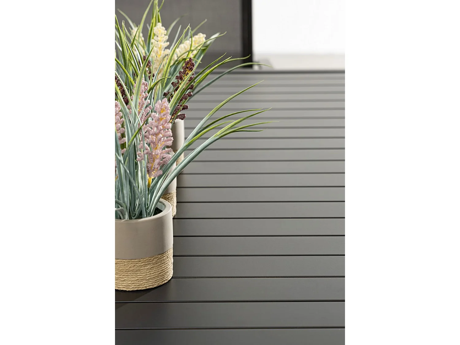 Gartentisch aus pulverbeschichtetem Aluminium in Anthrazit - HILDE