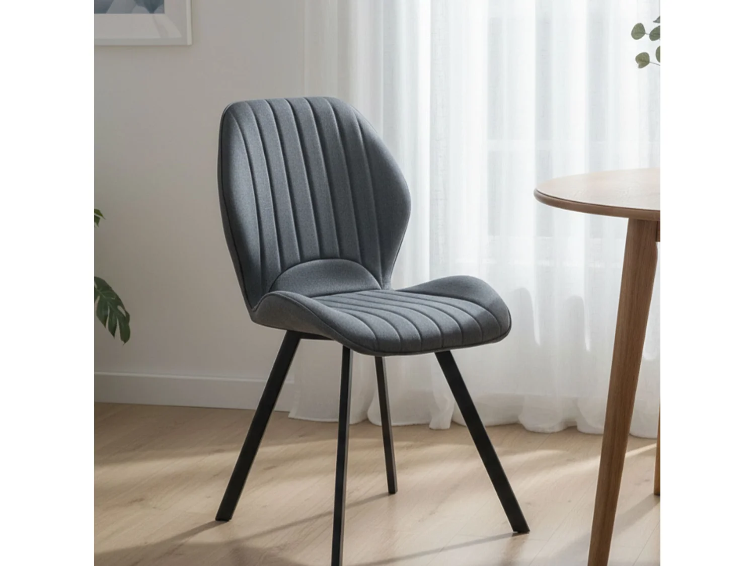 Pack de 4 Sillas de Comedor Tapizadas en Gris Marengo – Patas Metálicas Negras – Diseño Moderno, Elegante y Confortable