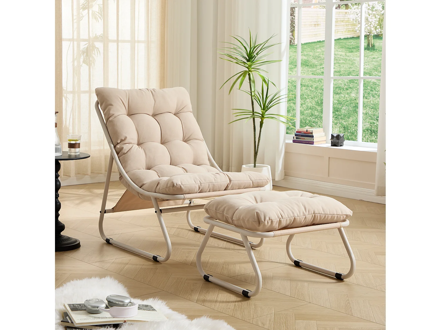 Fauteuil de jardin avec repose-pieds - Structure blanc et coussin beige