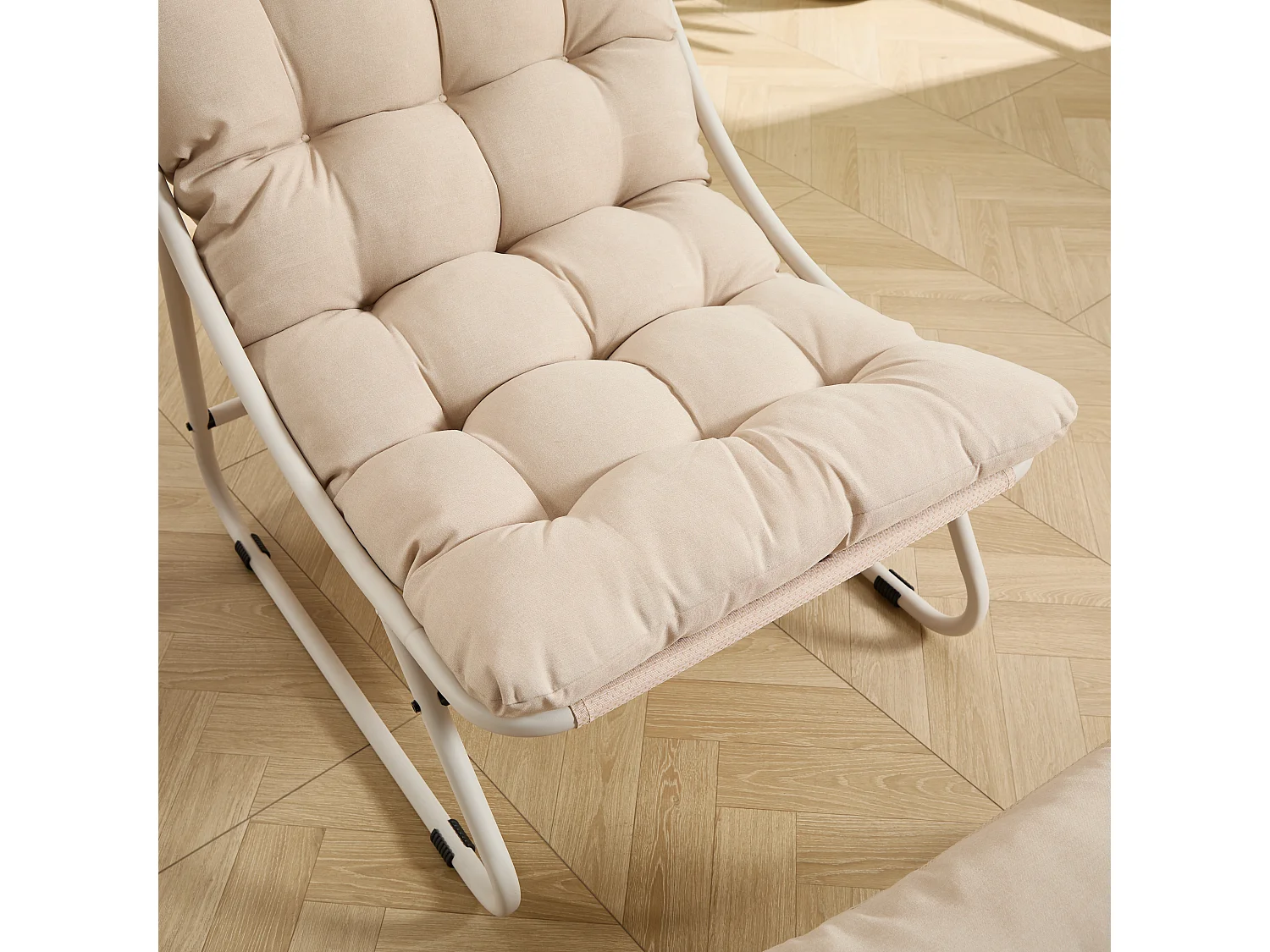 Fauteuil de jardin avec repose-pieds - Structure blanc et coussin beige