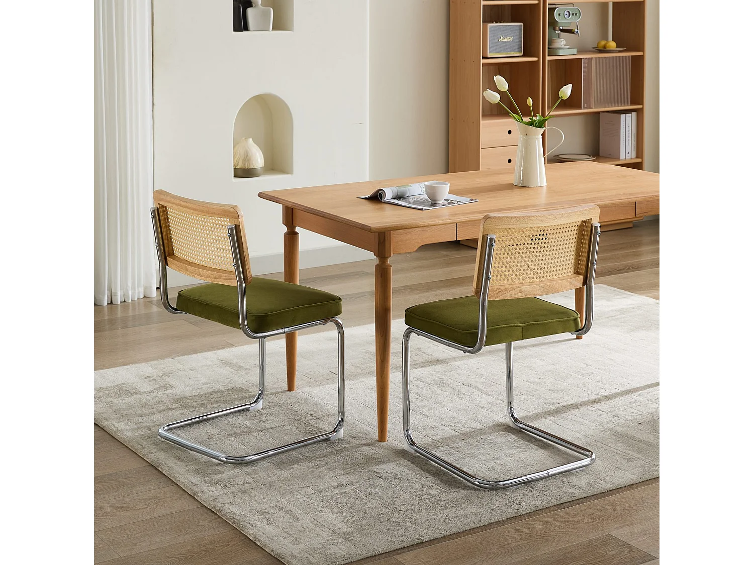 Set di 2 poltrone in velluto verde oliva - Struttura in metallo - Schienale in rattan