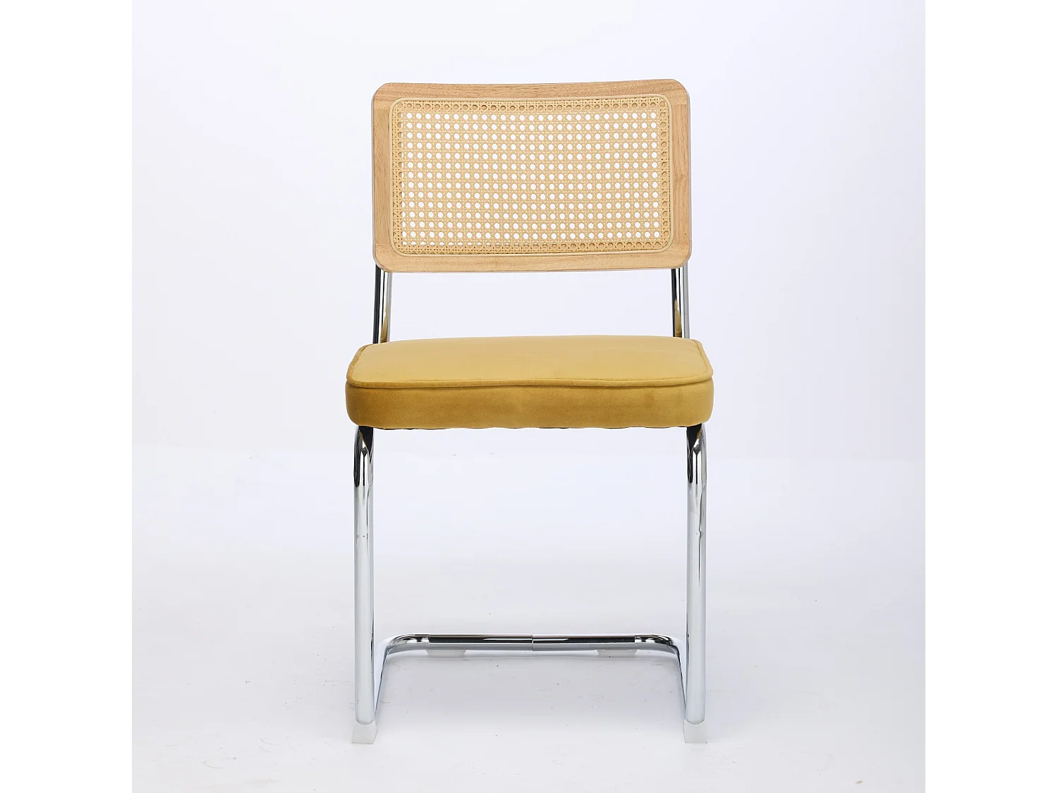 Set di 2 poltrone in velluto oro - Struttura in metallo - Schienale in rattan