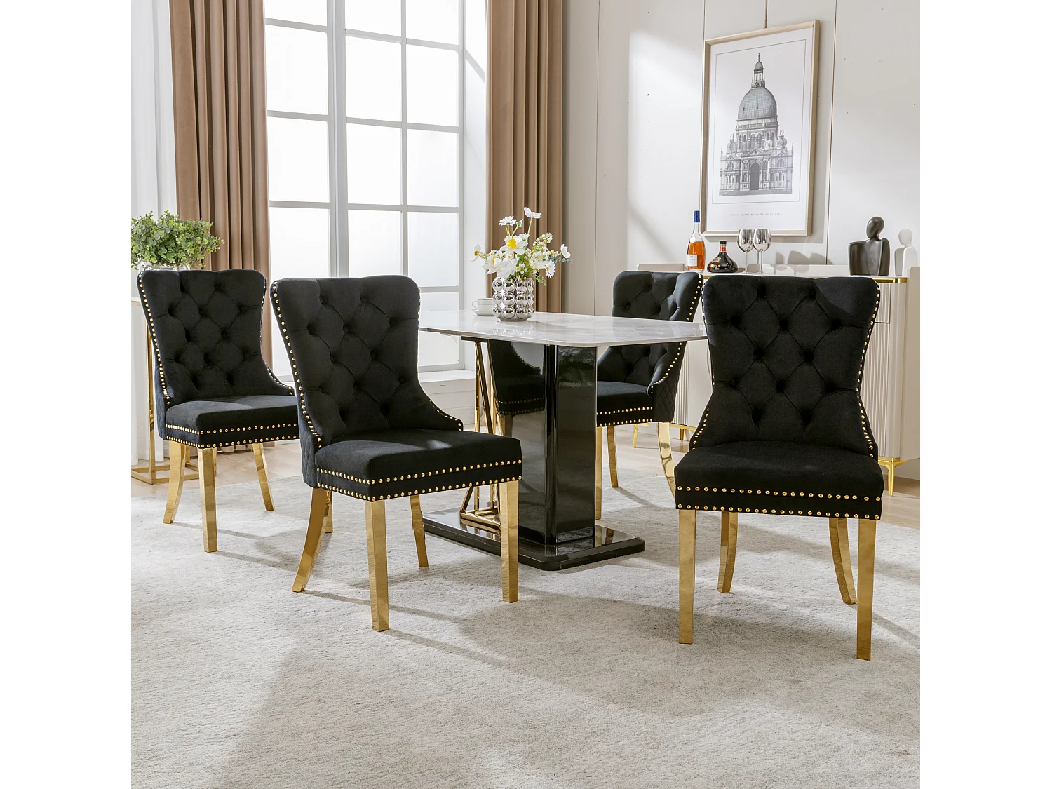 Lot de 4 chaises en velours noir avec garniture cloutée - Pieds en métal doré