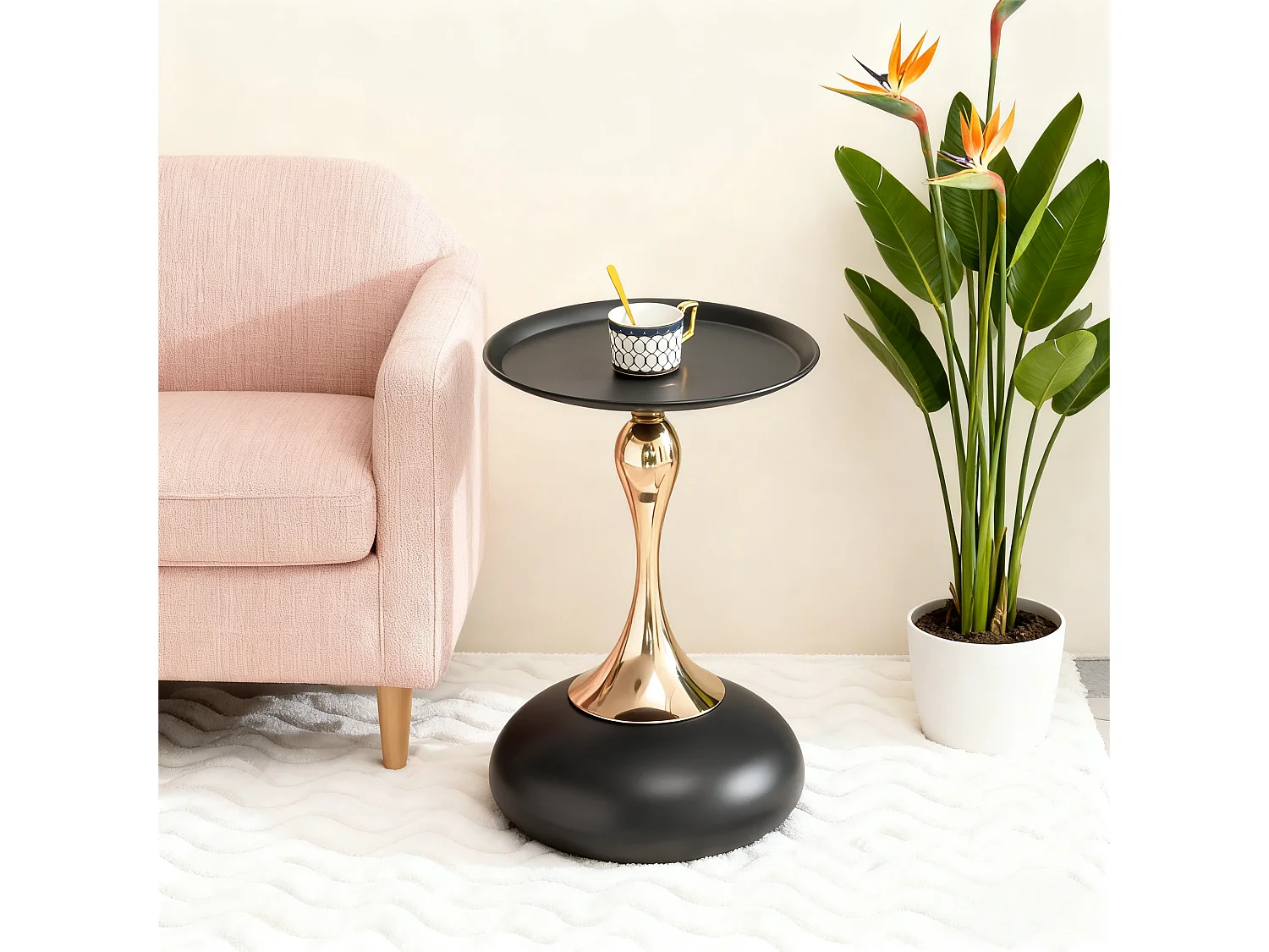 Tables d'appoint ronde noire de 38 cm avec piètement en métal