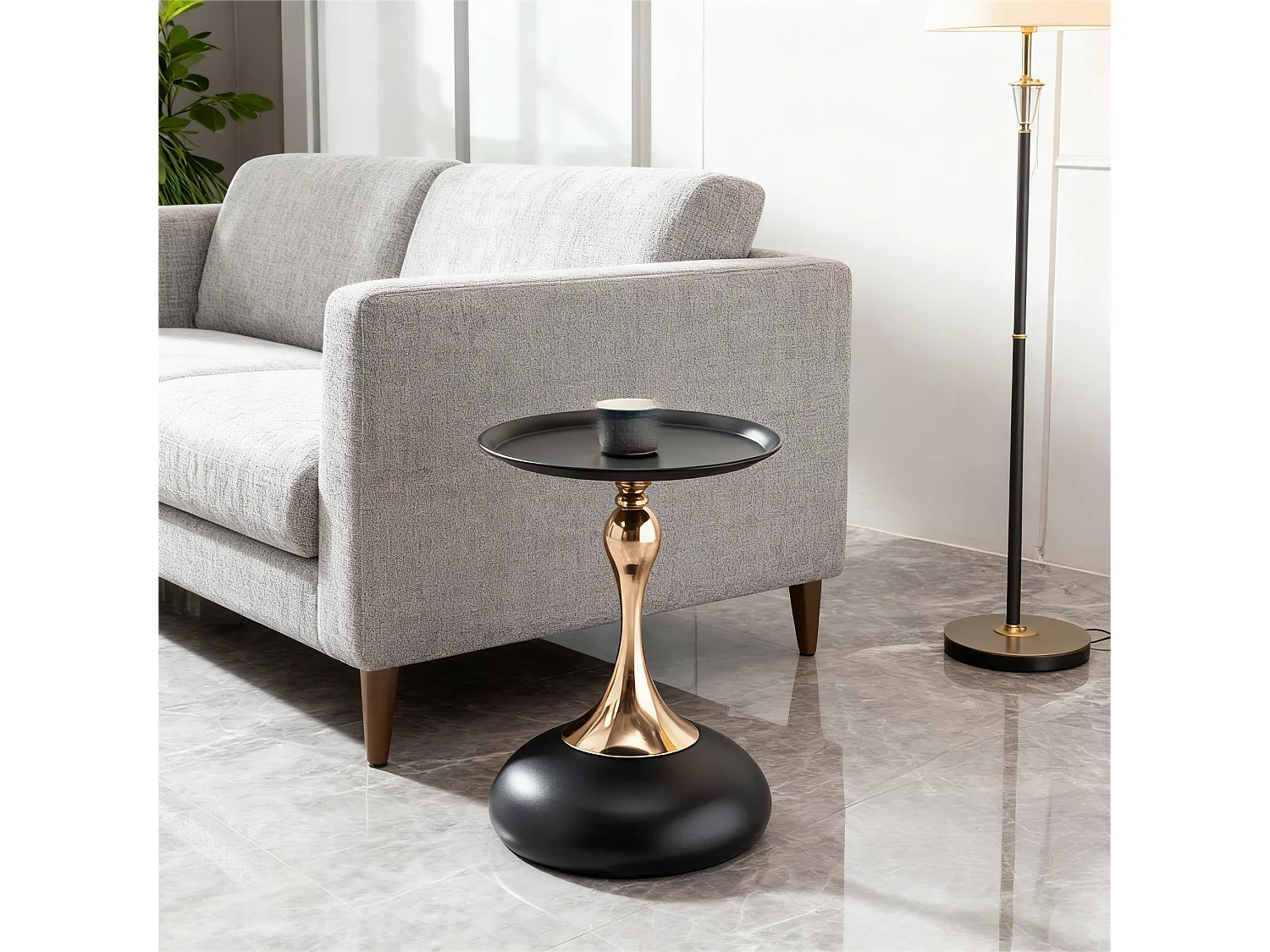 Tables d'appoint ronde noire de 38 cm avec piètement en métal